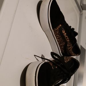 Vans animal print shoes